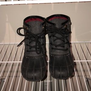 Tommy Hilfiger Duck Boots